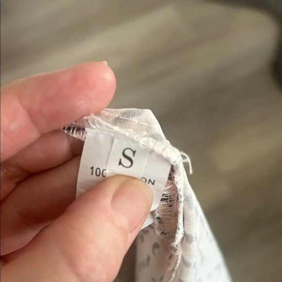 NWOT SHEIN Cream & Brown Tie-Shoulder Animal Printed Blouse Size S - Picture 8 of 8